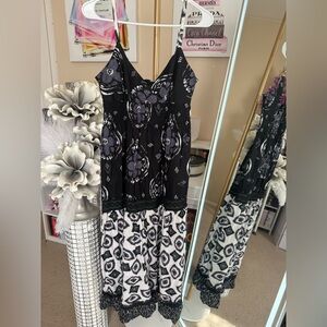 Speed Control Black and Gray Dress